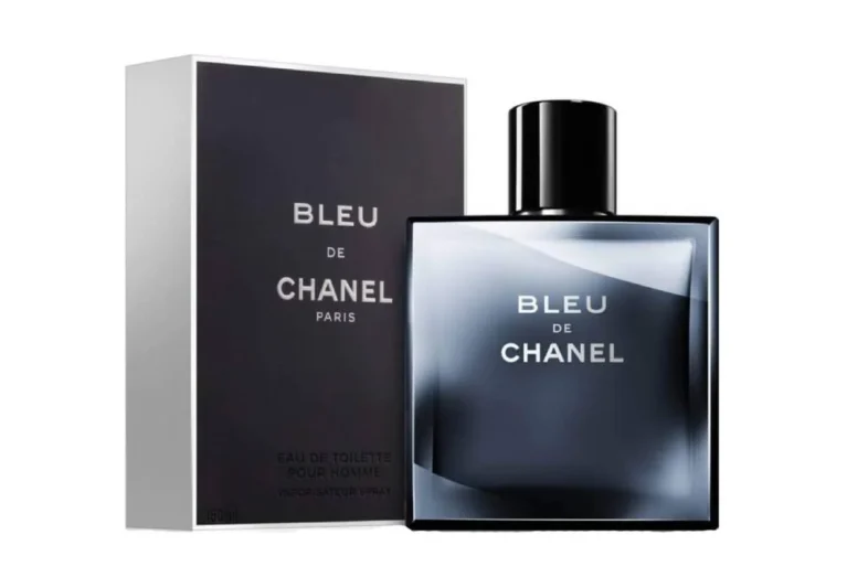 Finding your perfect perfume can be a journey. Our guide breaks down the basics of fragrance families and notes to help you find a signature scent that truly reflects your personality. Say goodbye to guesswork and hello to a fragrance that feels uniquely you.
